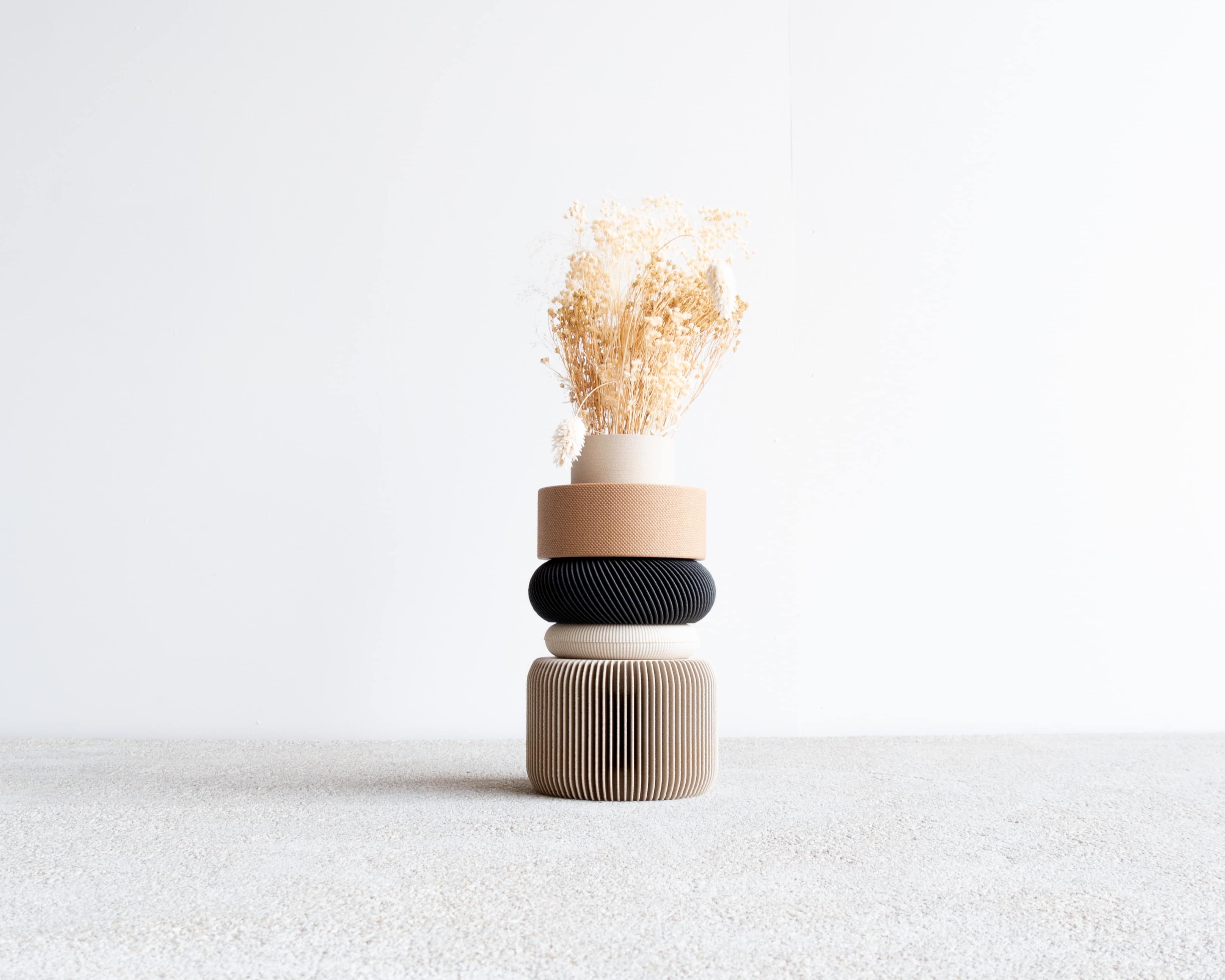 NU Oval Modular Vase by Minimum Design - Harold&Charles