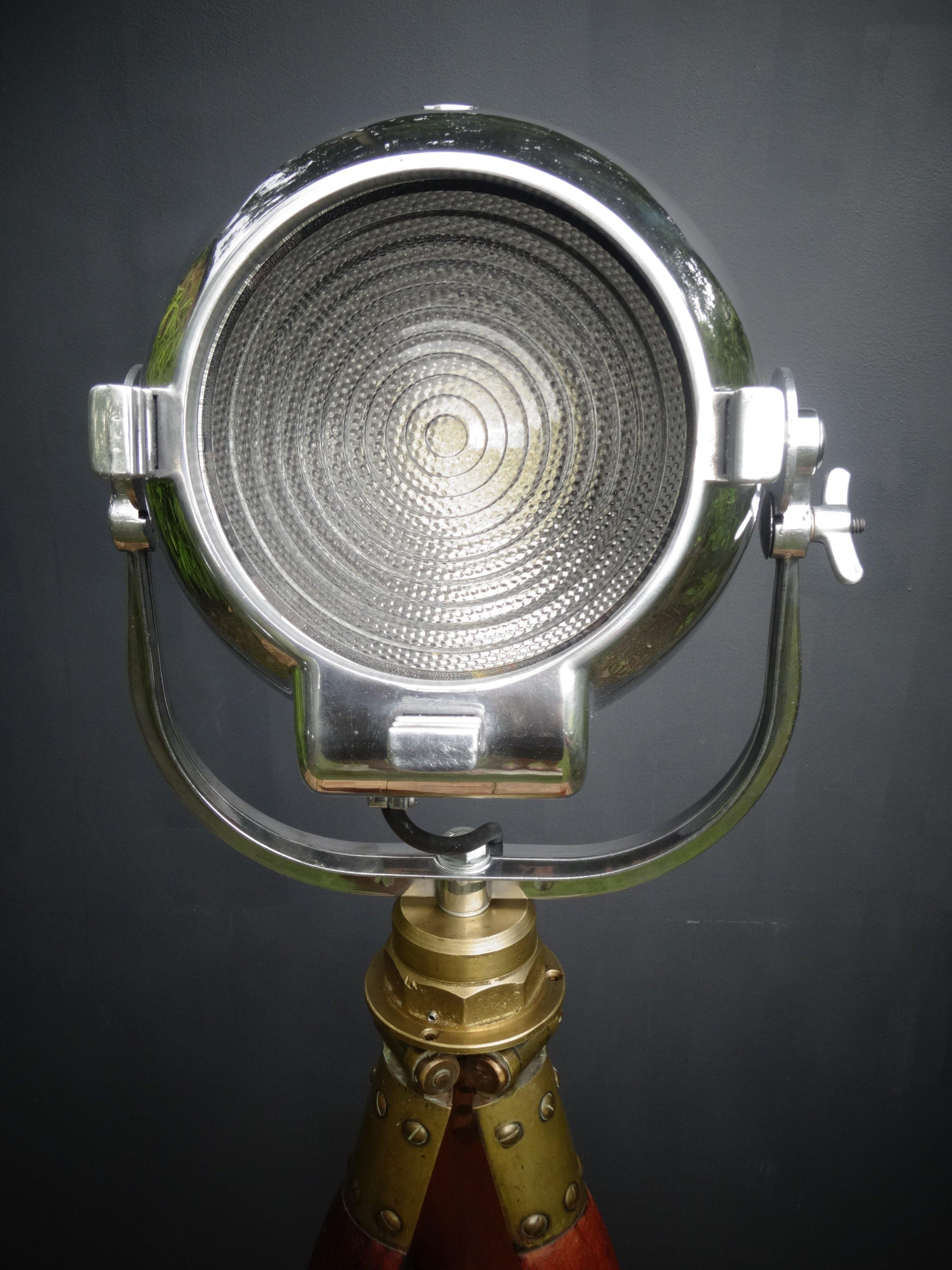 Strand Patt 123 theatre light / stage lamp on vintage wooden tripod